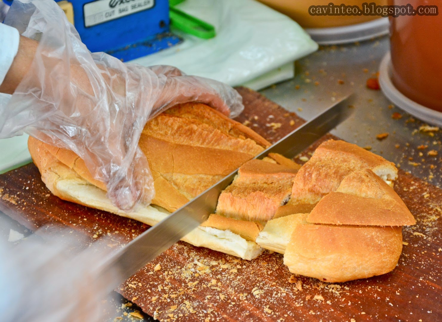 Entree Kibbles French Loaf (尖頭麵包) with an Southeast Asian Twist [Halal