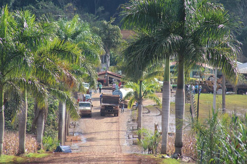 Ivatuba em rede IVATUBA AS ÁGUAS BAIXARAM E COMEÇA A LIMPEZA