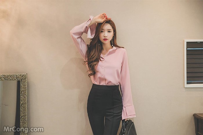 Beautiful Park Soo Yeon in the January 2017 fashion photo series (705 photos) photo 12-19