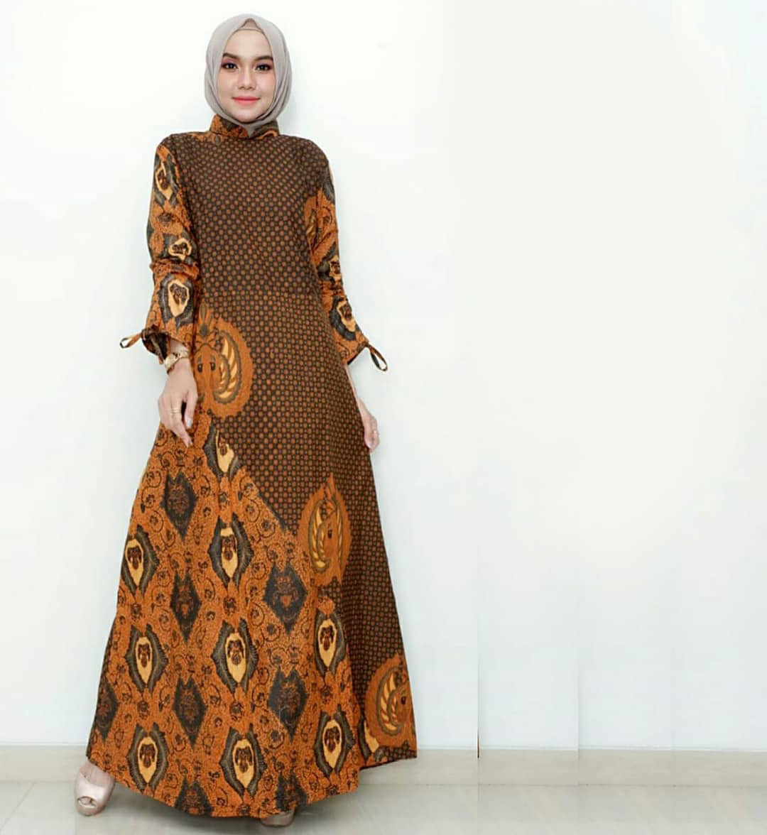 Model Gamis Batik Kombinasi Satin Terbaru 2019