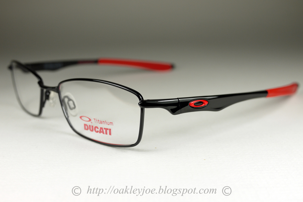 oakley ducati garage rock