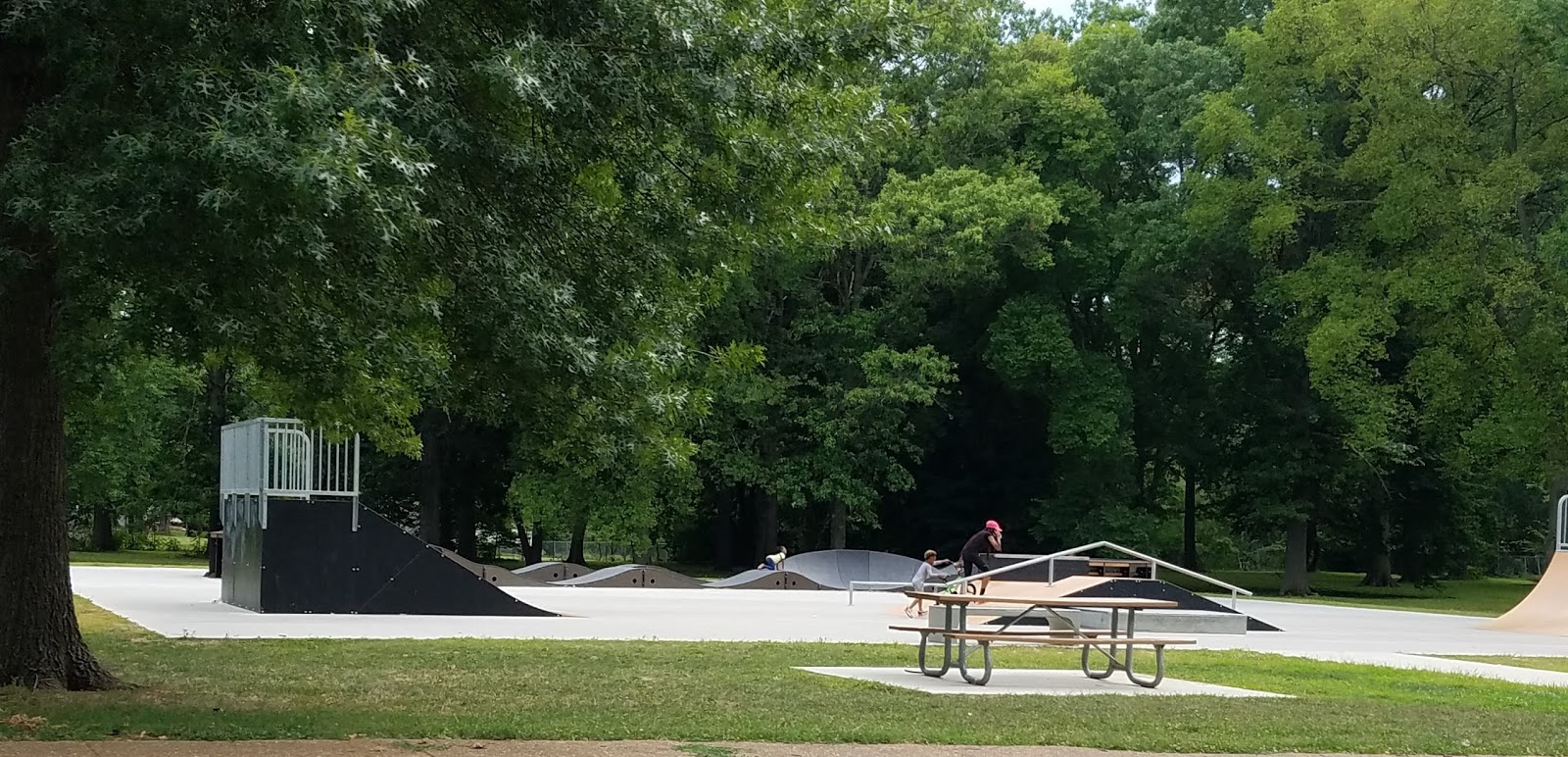 Play St. Louis Larimore Park, Spanish Lake