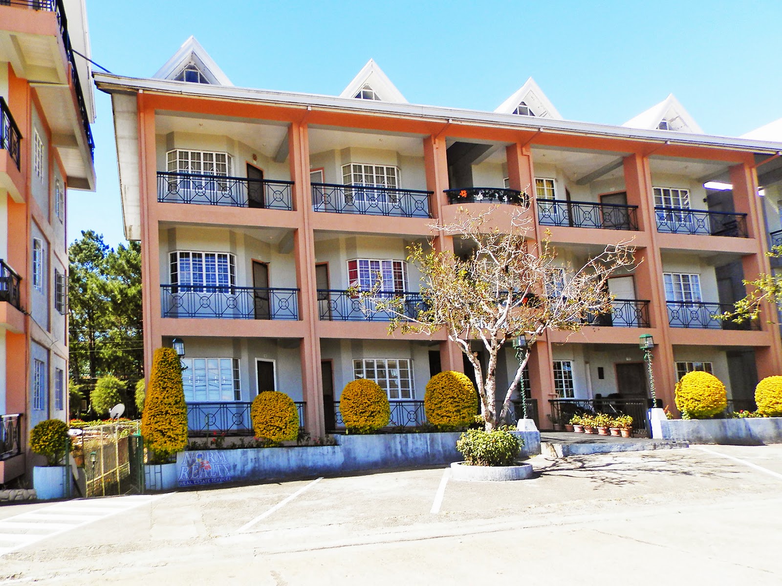 NormRealty Baguio Baguio Green Valley Garden Villa 83sqm 3BR 3T&B