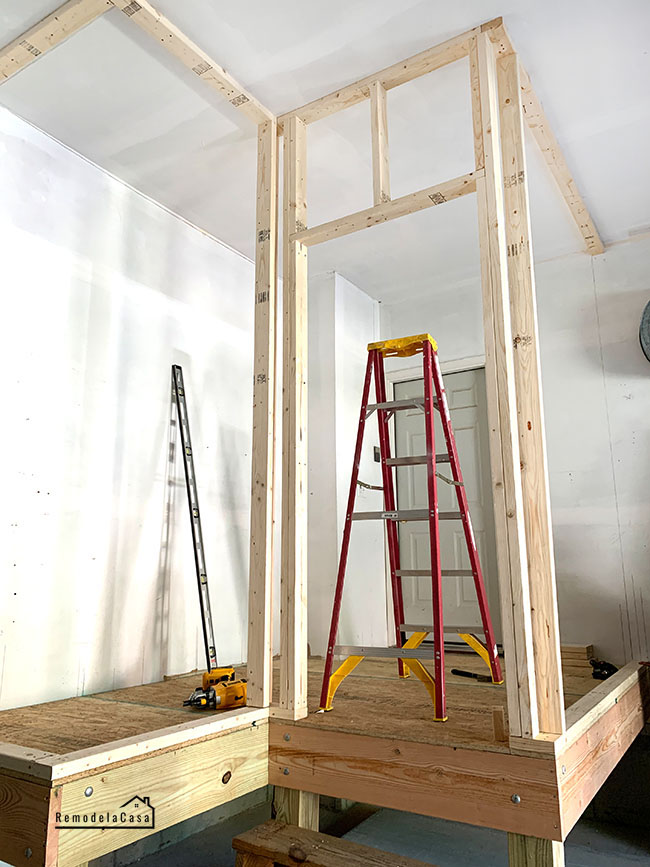 DIY Garage Platform Remodelando la Casa