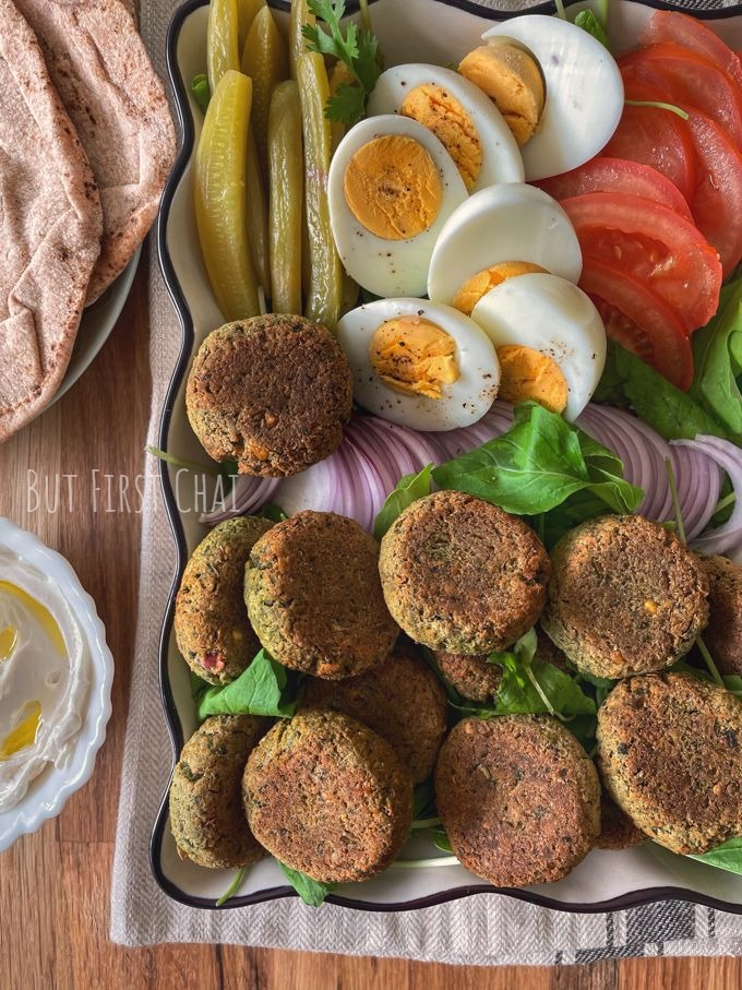 Baked Falafels served with accompaniments