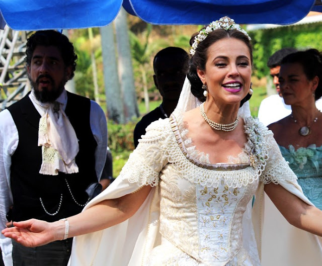 Vestido de noiva Melissa (Paolla Oliveira), Além do tempo novela , casamento