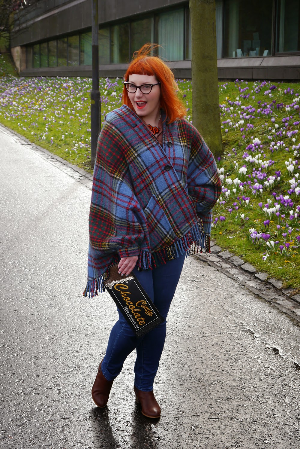 Wearing Tartan for Edinburgh Fashion Week Scottish Blogger, What Helen Wore, Edinburgh Fashion Week, Street Style, #EdFashionWeek, scottish style, This Charming Vintage, Tartan cape, tartan poncho, vintage pyjama top, New Look chocolate bar clutch, Sugar and Vice Overlook necklace