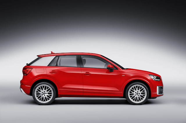 audi q2 foto gallery esterni colore rosso profilo laterale fiancata