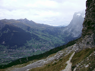 The ledge with Grindelwald below