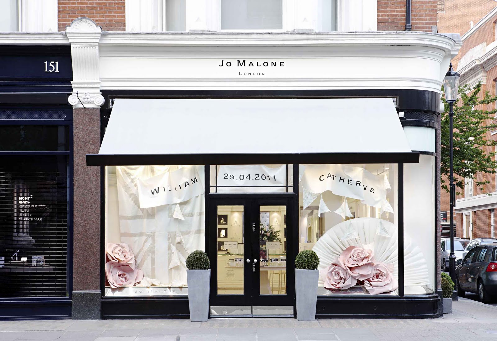 Jo Malone Celebrate's the Royal Wedding with a Tribute Window...