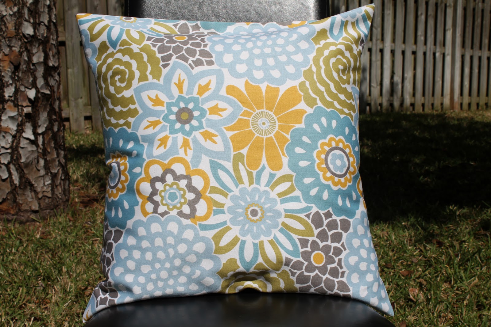 Applique Time I Made it Monday Removable Throw Pillow Covers