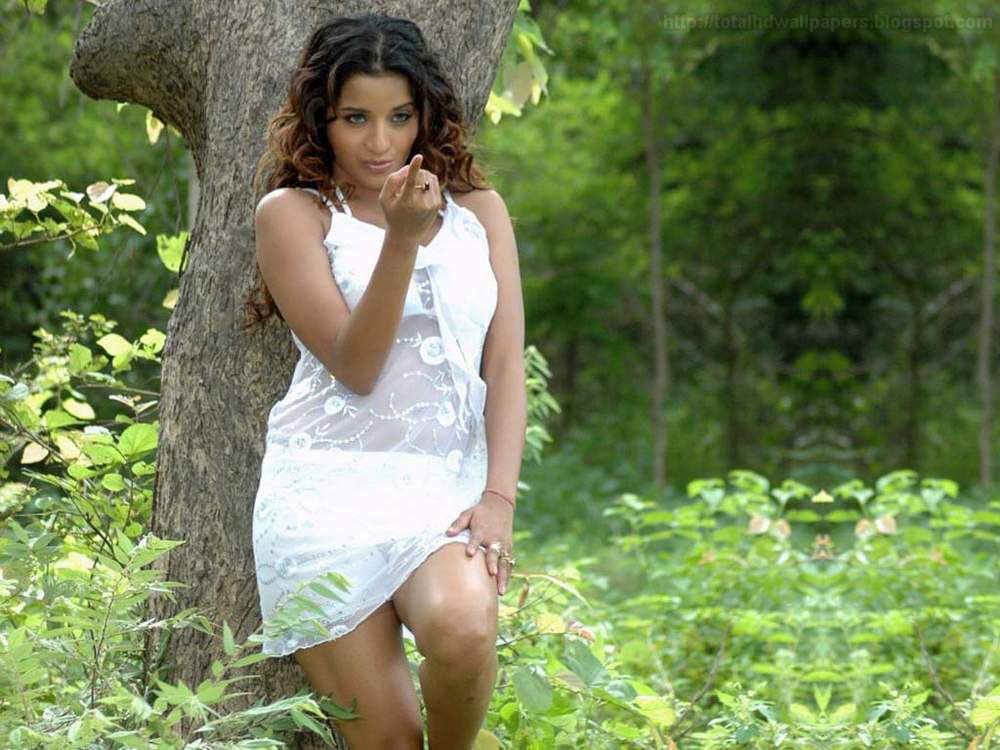 Indian star namitha kapoor sex type 10