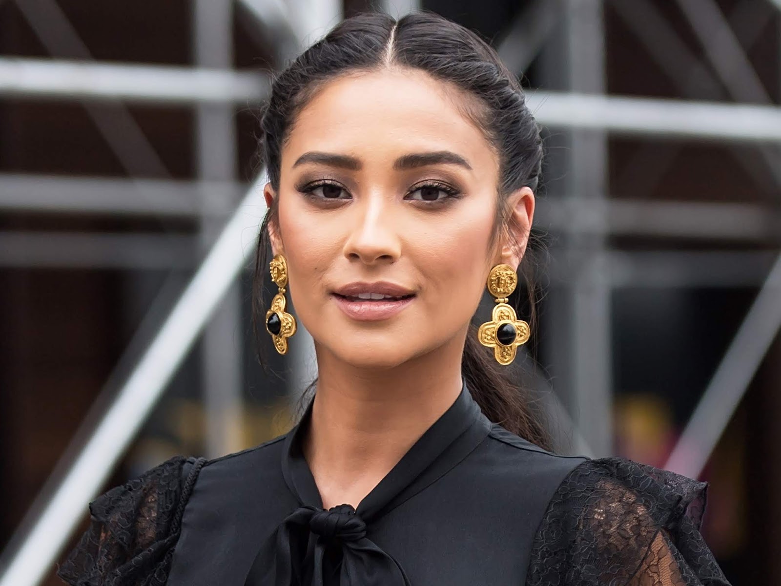 Shay Mitchell Kimdir? Boy Kilo, Kaç Yaşında Sevgilisi Magazin Tur