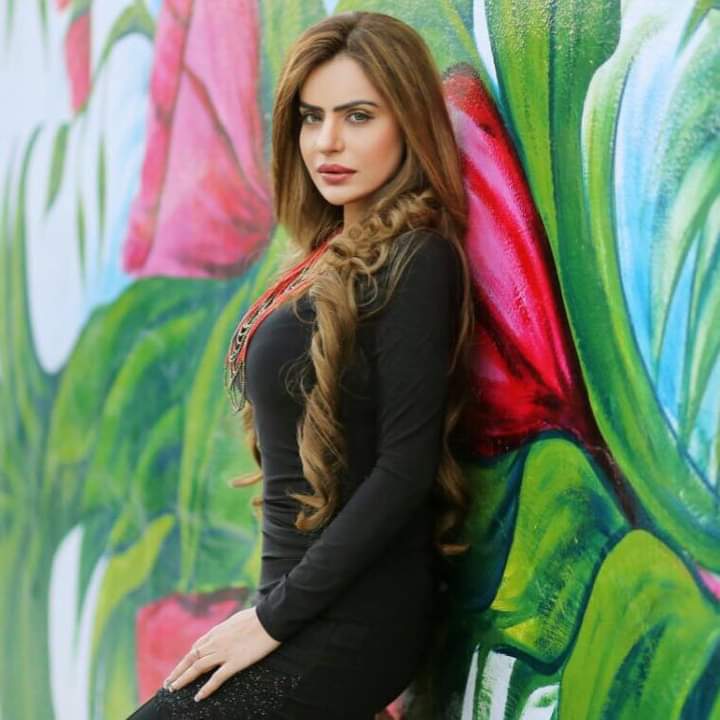 Mehwish Shah Tv Dolly Leo,Dolly Fashion Icon, Dolly official's