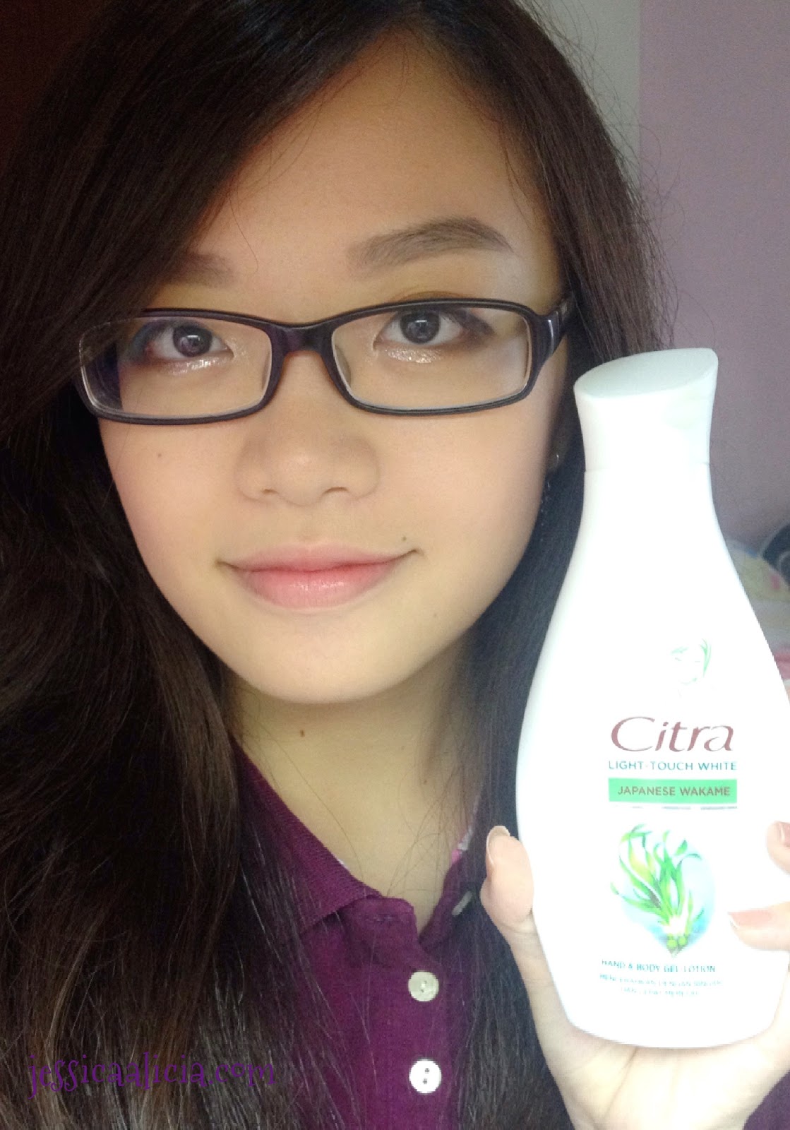 Review : Citra Light-Touch White Japanese Wakame by Jessica Alicia