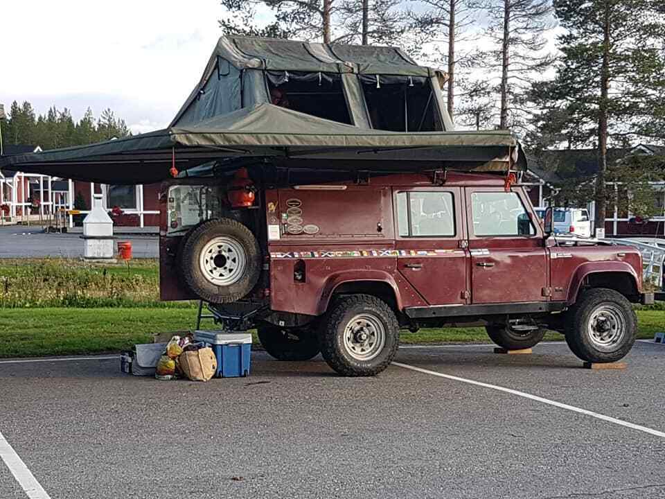 Landrover Defender Land Rover Defender 110 200Tdi Overland Truck 4