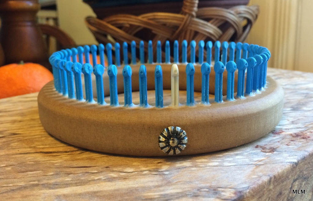 Boye Loom Review  Long Knitting Loom by Boye 