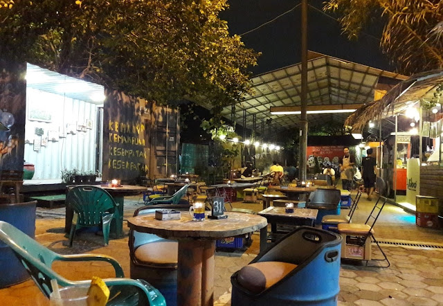 8 Tempat Wisata Kuliner di Bekasi yang Bikin Ketagihan