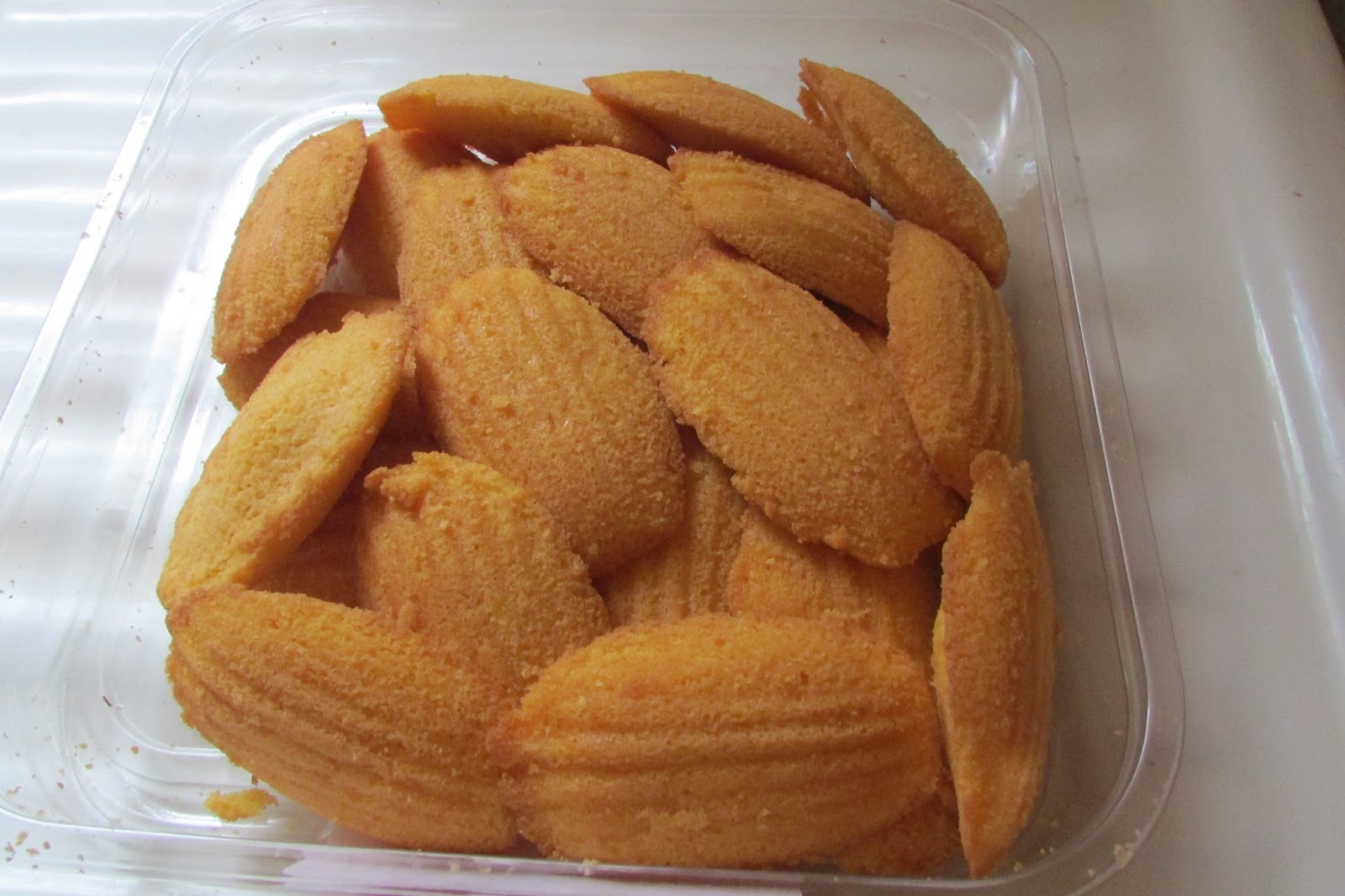 Heck Of A Bunch Sugar Bowl Bakery Madeleines Cookie Review