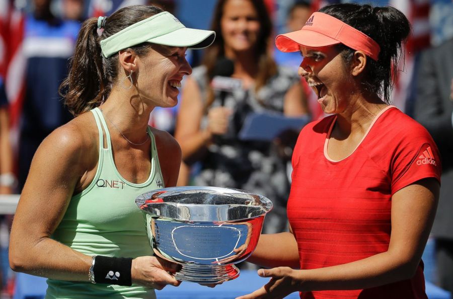 Back-to-back Slam Titles for Sania Mirza and Hingis | Indian Girls Villa -  Celebs Beauty, Fashion and Entertainment