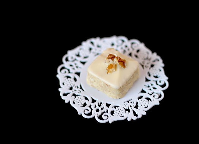 Healthy White Chocolate Coconut Petit Fours