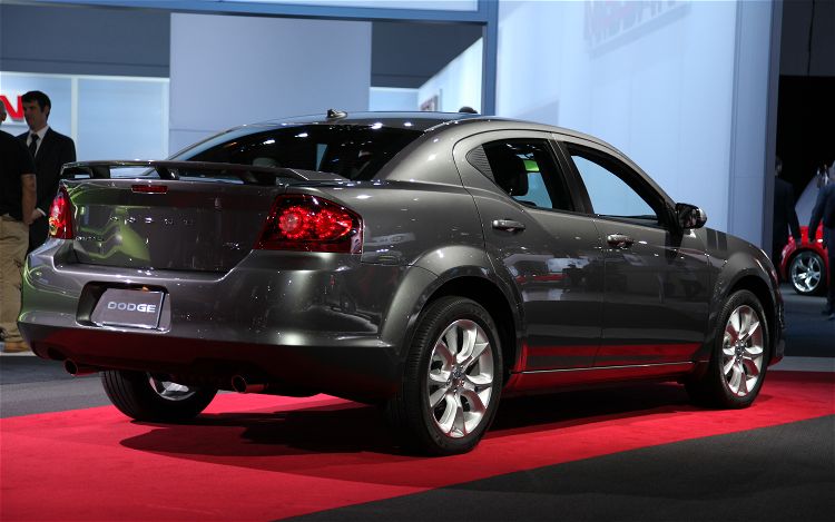 Dodge Avenger RT 2012