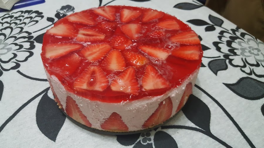 Receta pastel de fresas con crema de queso y gelatina