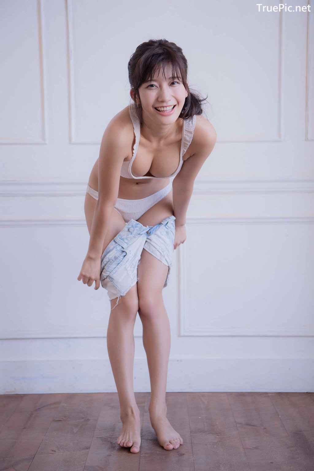 Image-Japanese-Gravure-Idol-Yuka-Ogura-Perfect-Body-On-Digital-Photobook-TruePic.net- Picture-43