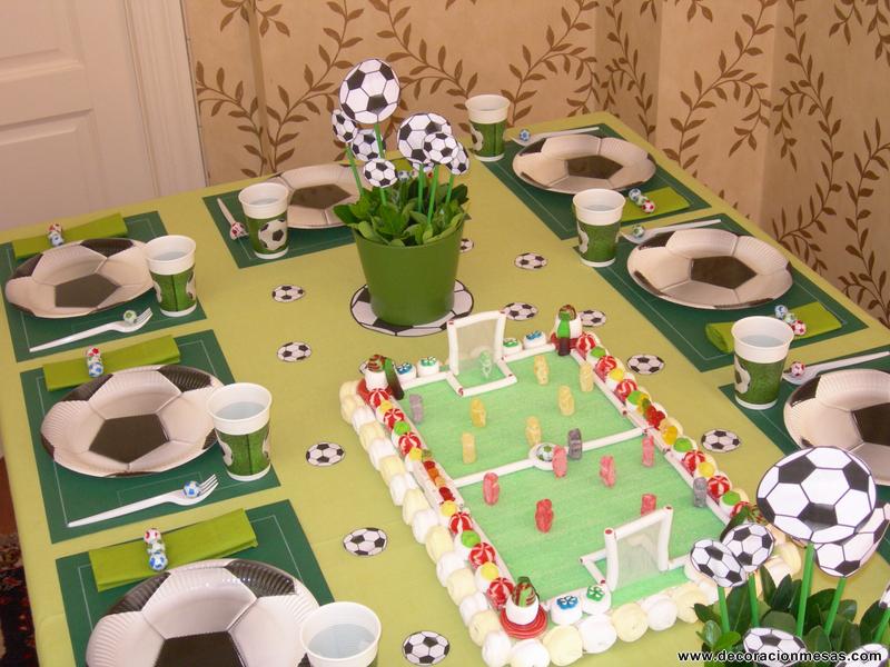 Decoracion de mesas: Mesa cumpleaños de futbol