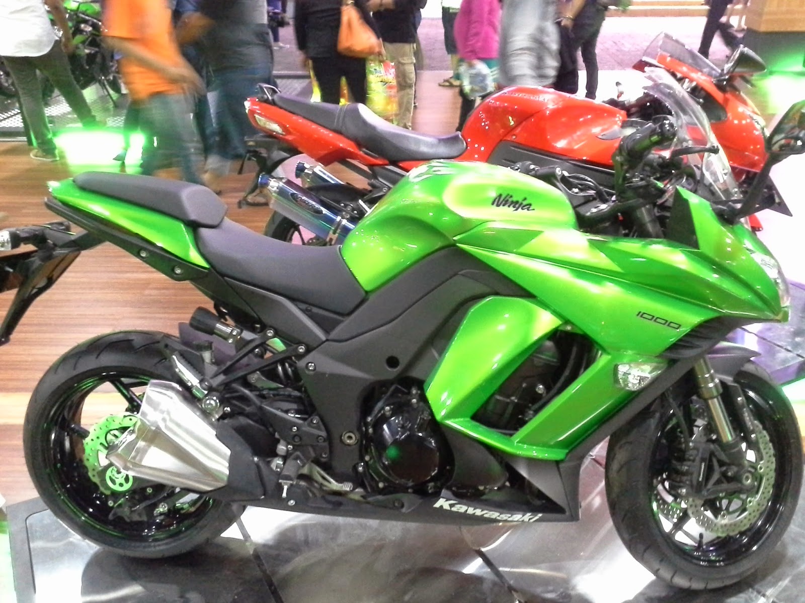 Kawasaki Ninja 1000cc