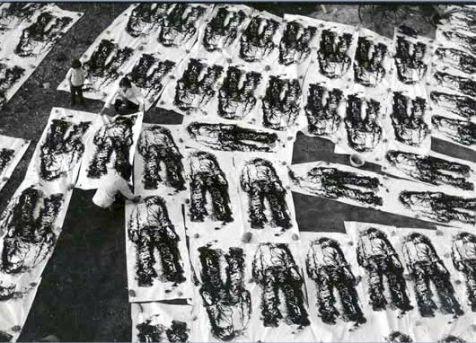 Résultat de recherche d'images pour "Ernest Pignon Ernest La commune"