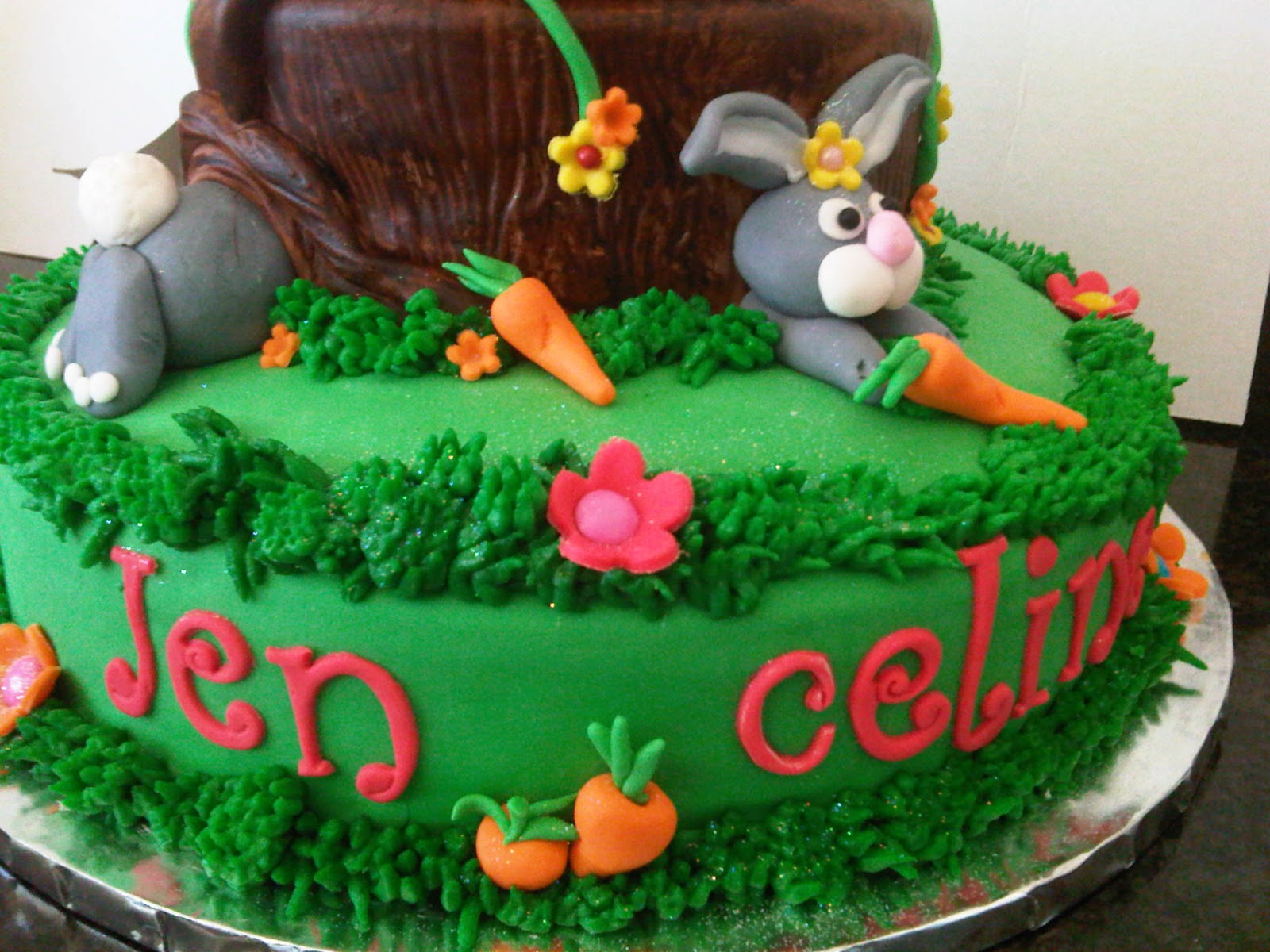 Iced Rabbit Cake Welcome to Just Iced: Rabbit cake!