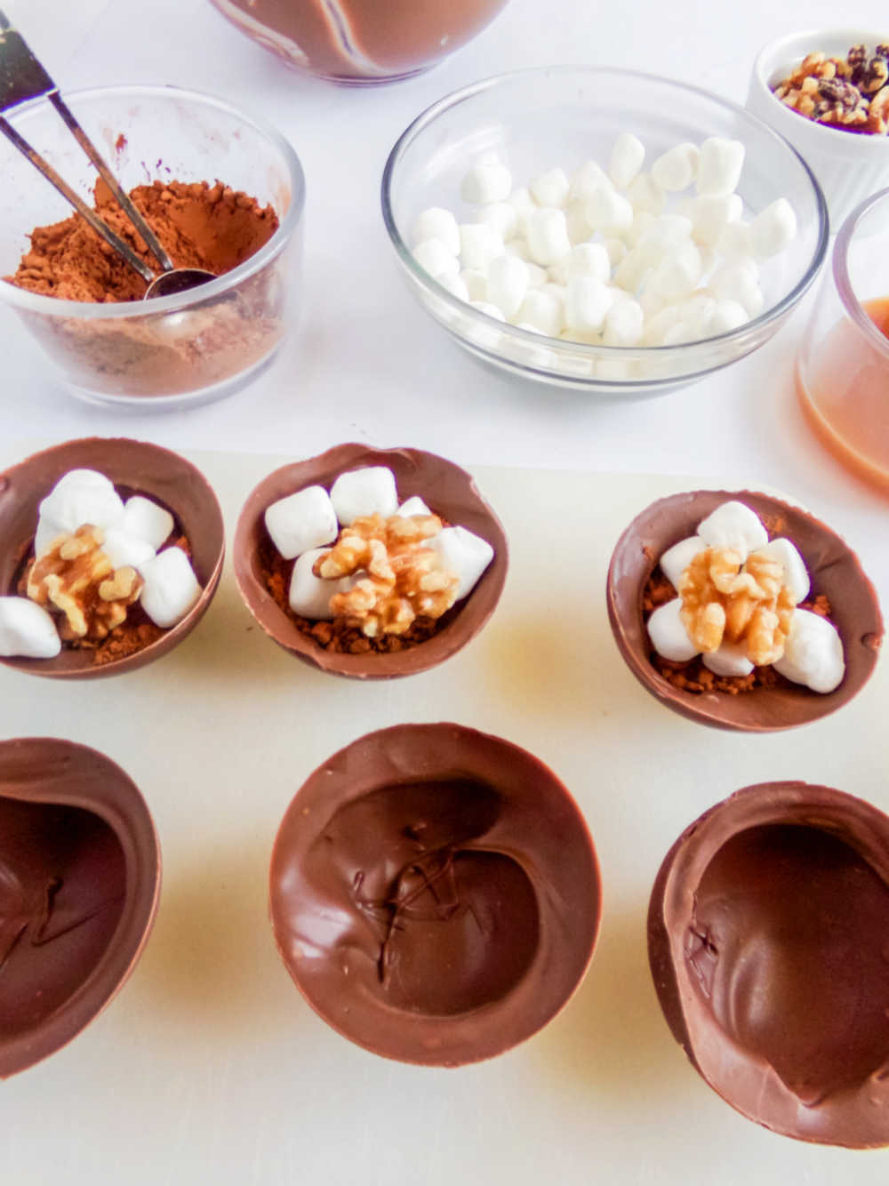 hot chocolate bombs