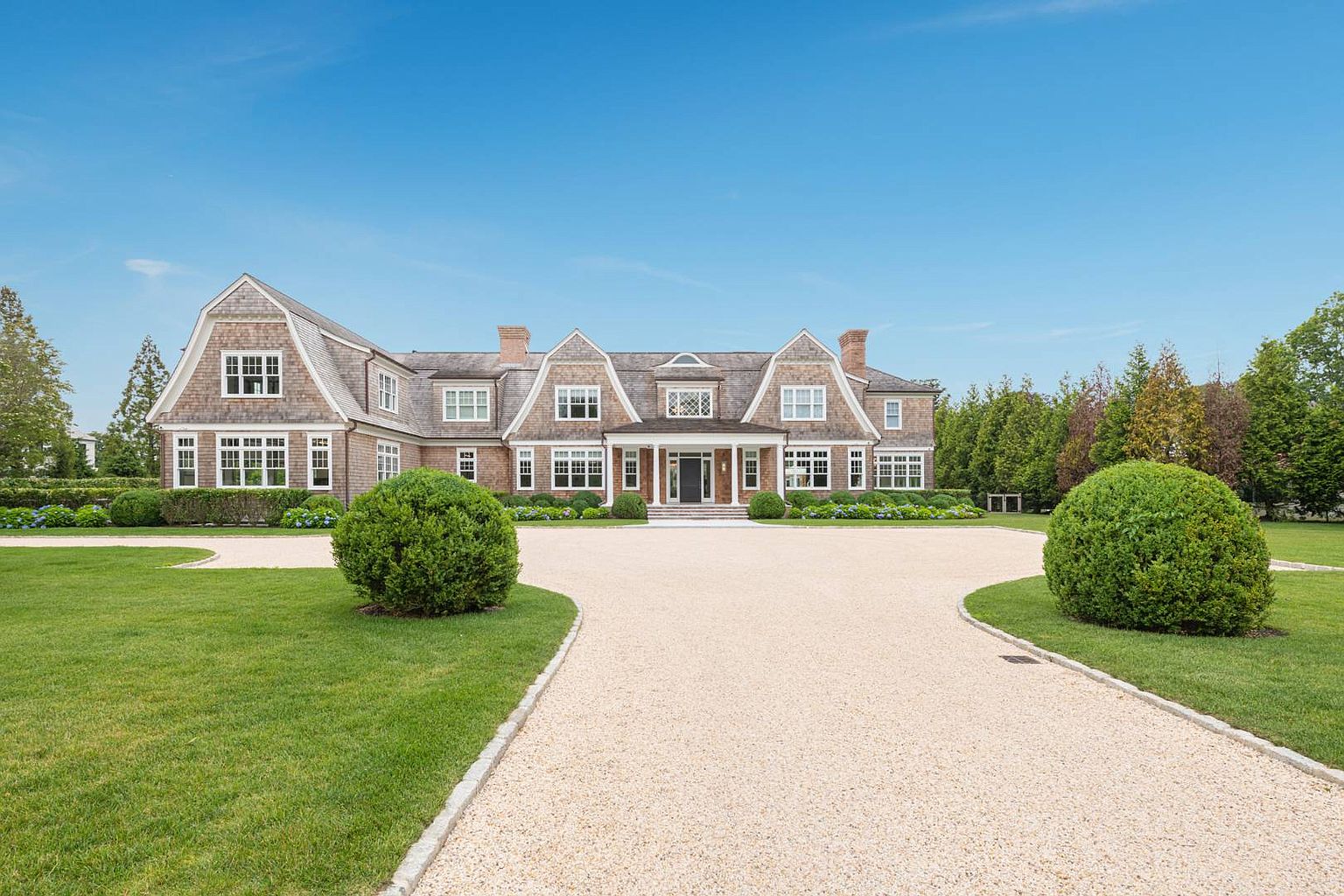 Newly Built 21,000 Square Foot ShingleStyle Mansion In Southampton, NY