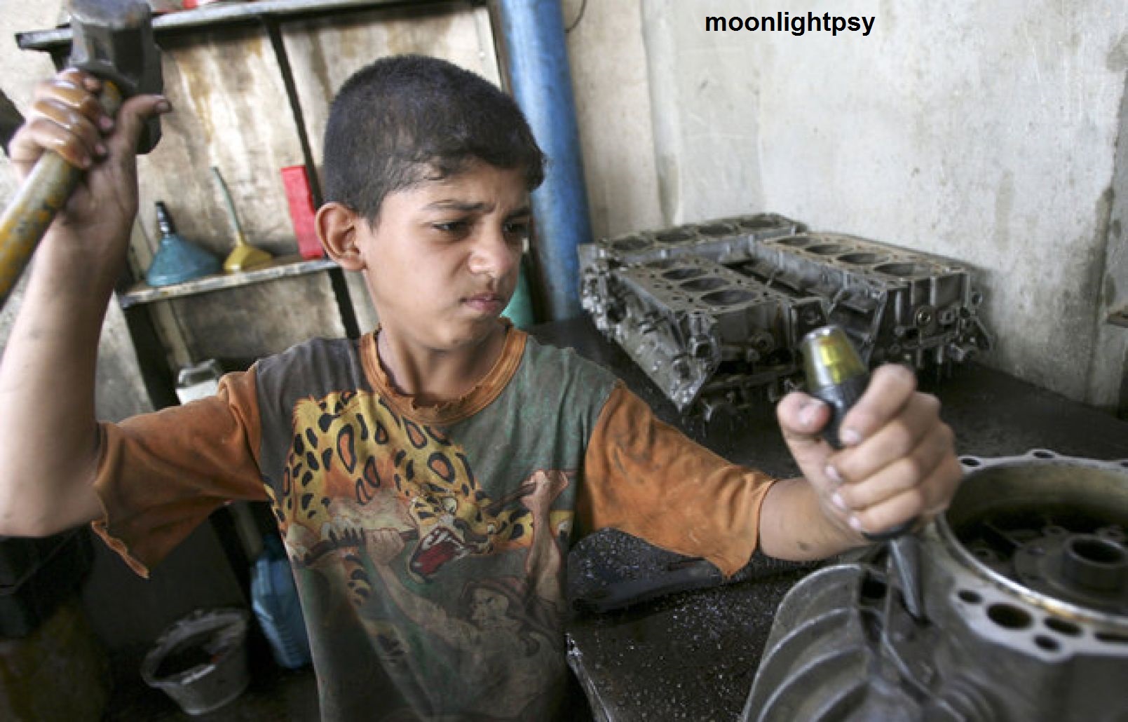 ظاهرة عمالة الأطفال عبر العالم Child Labor