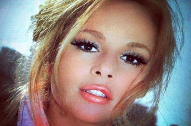 Είκοσι τέσσερα χρόνια χωρίς την Αλίκη - Η τελευταία υπόκλιση στο κοινό (Video)