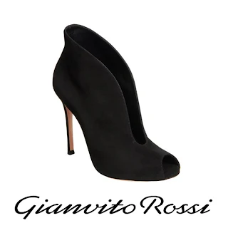 Princess Mary  Style GIANVITO ROSSI Winged Pump