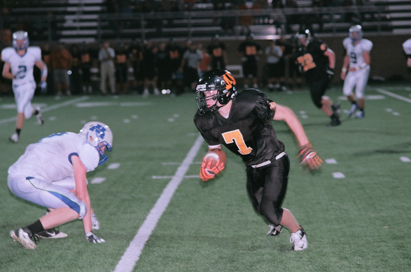 i love morris Tigers own second half, win opener 347