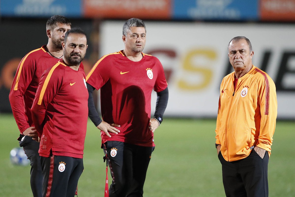 Sportif Cumleler Fatih Terim In Oldugu Yerde Hedef Kendiliginden Beliriyor