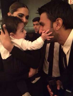 Cuteness Alert! Deepika and Ranveer have a Baby Moment - Bollywood ...