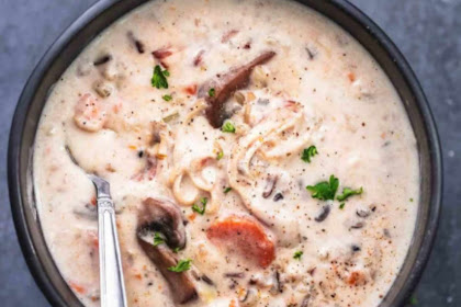 INSTANT POT CHICKEN AND WILD RICE SOUP