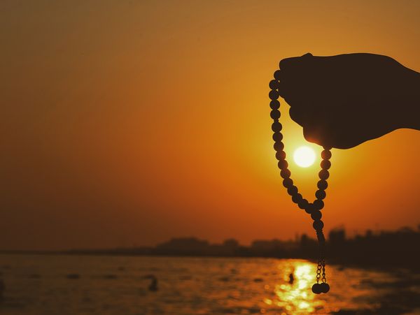 10 Amalan Ringan di Bulan Ramadhan yang Dapat Membuka Pintu Surga 10 Amalan Ringan di Bulan Ramadhan yang Dapat Membuka Pintu Surga