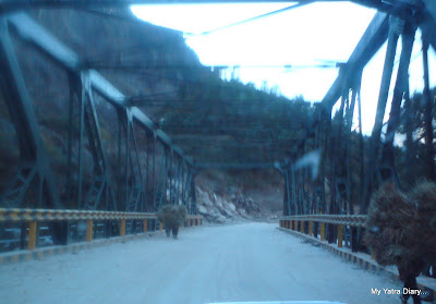 Bridge besides the Hanuman Temple in Hanuman Chatti enroute to Badrinath over the confluence of Hanuman Ganga and Yamuna