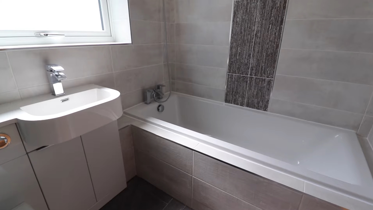 Home Interior Design Tour vs. What £500,000 Buys You In This Part Of The UK