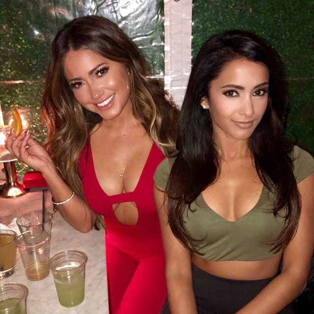 фото человека который создал школу. Faking 2020. Fake (2020). сериал факи. Faking 2020.