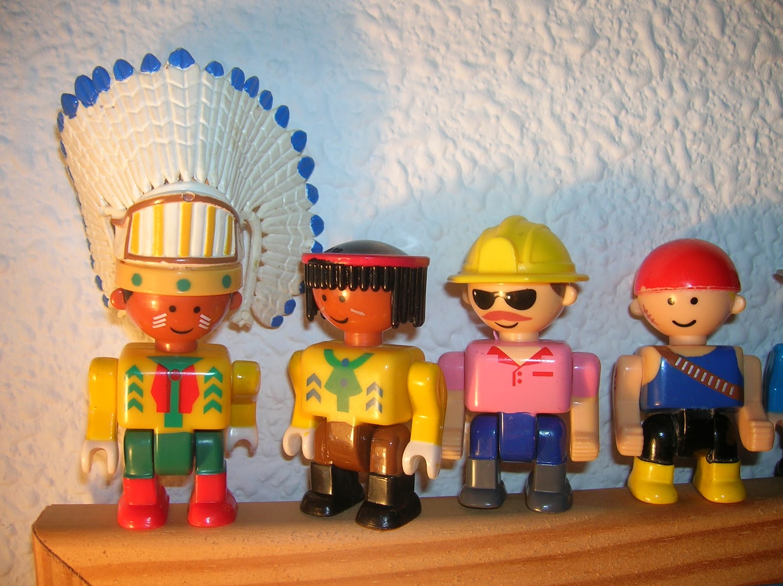 MUÑECAS PARA COMPARTIR: Muñequitos