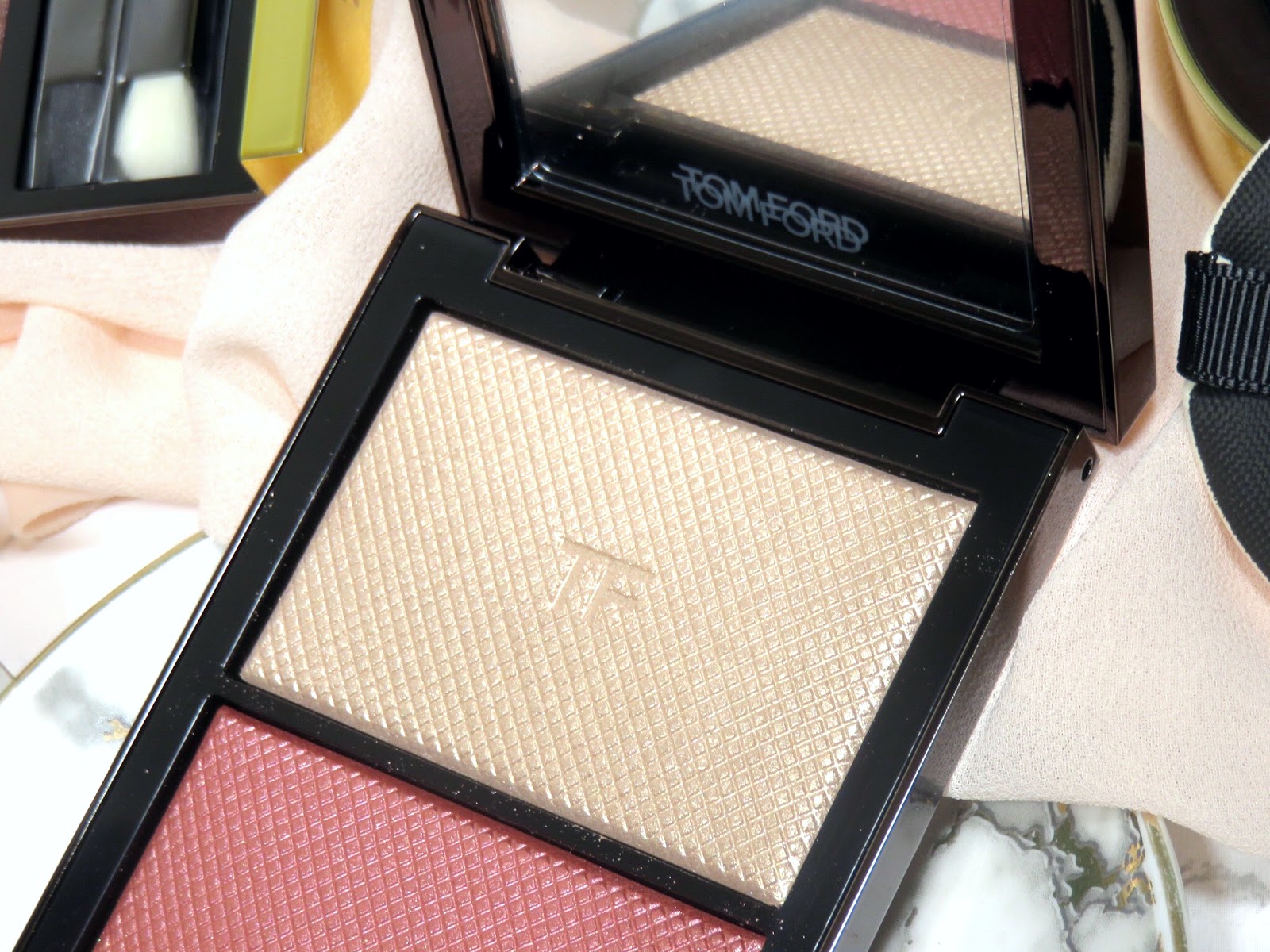 Review | Tom Ford Skin Illuminating Powder Duo in Incandescent | PRETTY IS  MY PROFESSION