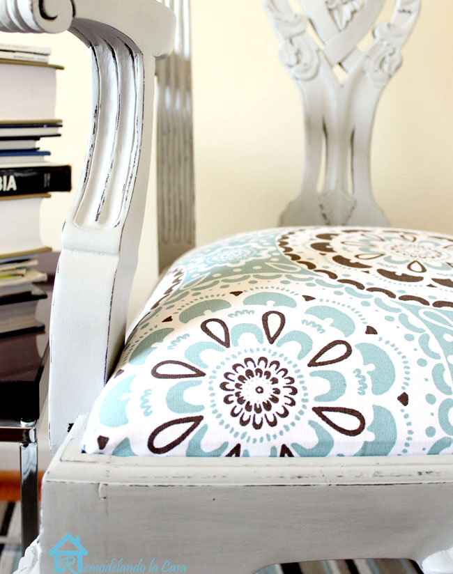 How To Recover Chair Seats Remodelando La Casa How To Recover Chair Seats Remodelando La Casa