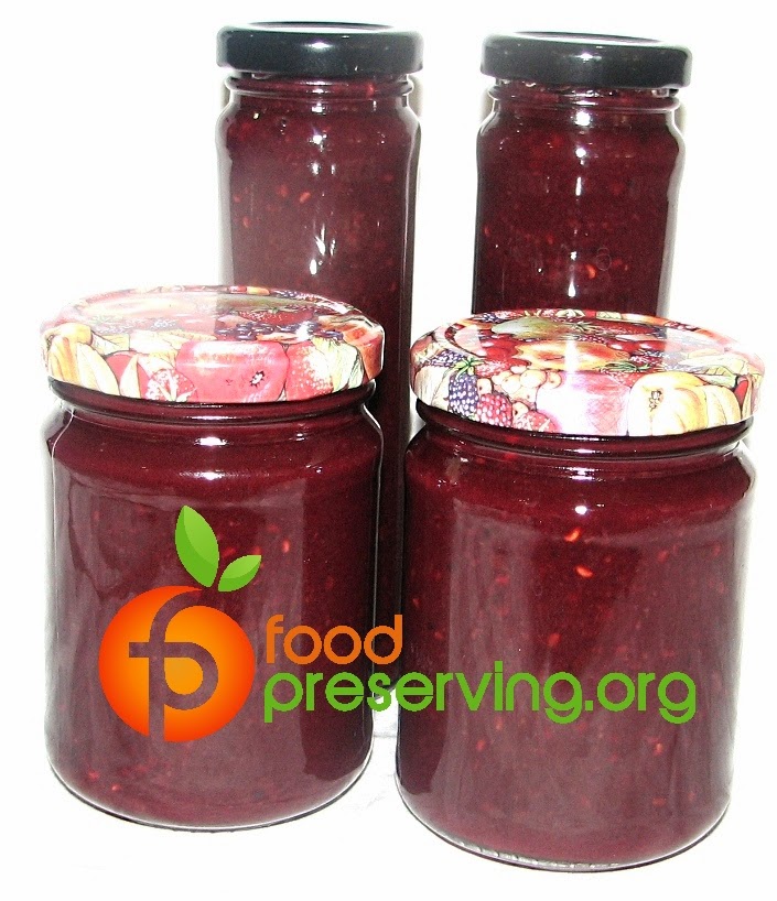 FOOD PRESERVING Making Jam LowSugar Pectin Jam