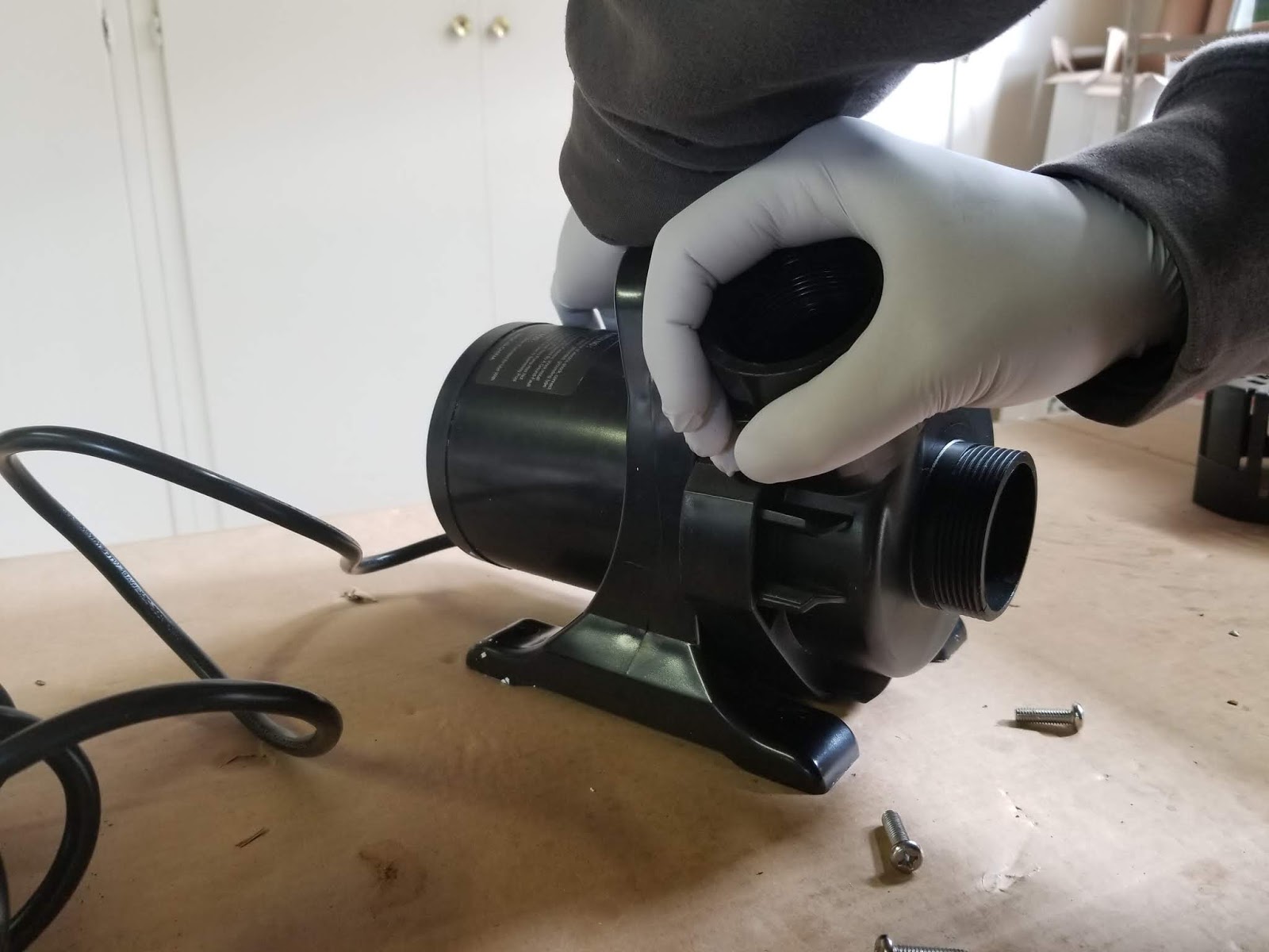 Helpful tips for fountains and ponds! How to replace an impeller on an pond fountain